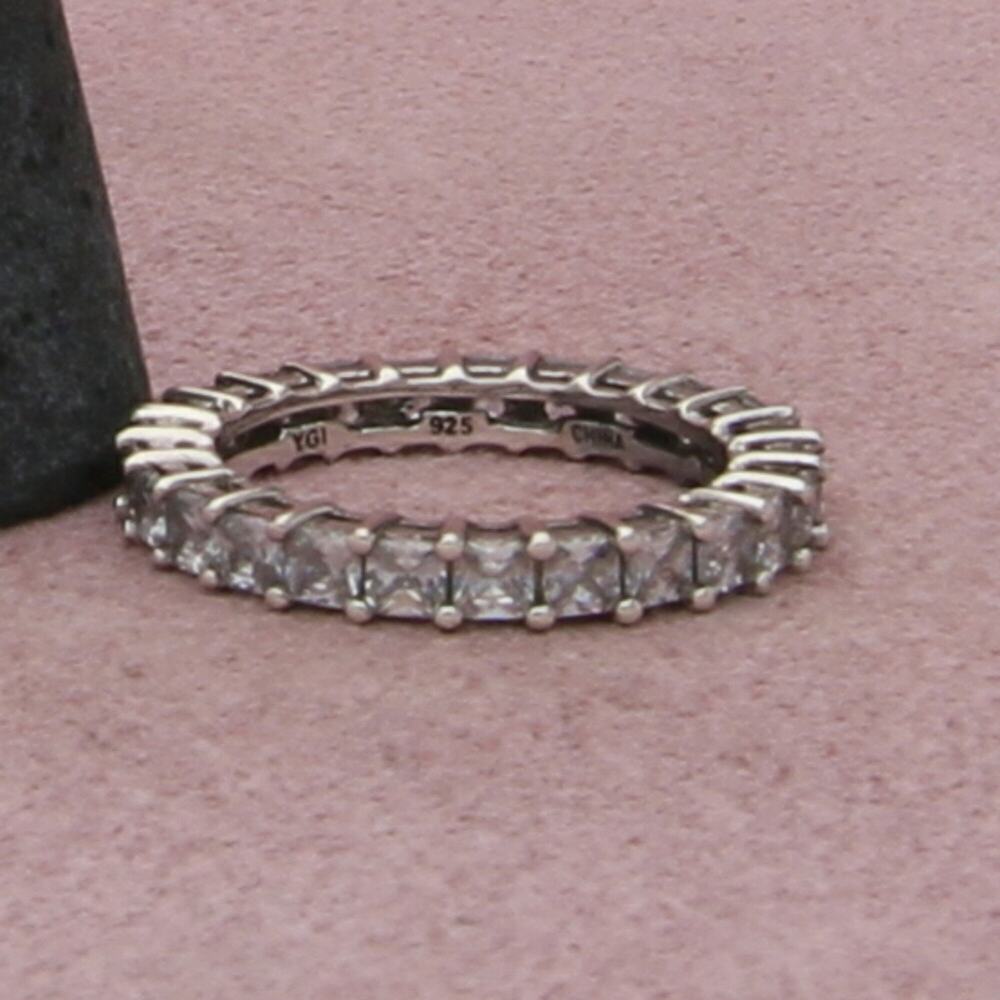 ⚡clearance⚡ sterling silver princess-cut cz eternity stack band ring size 5.75 - Picture 3 of 3